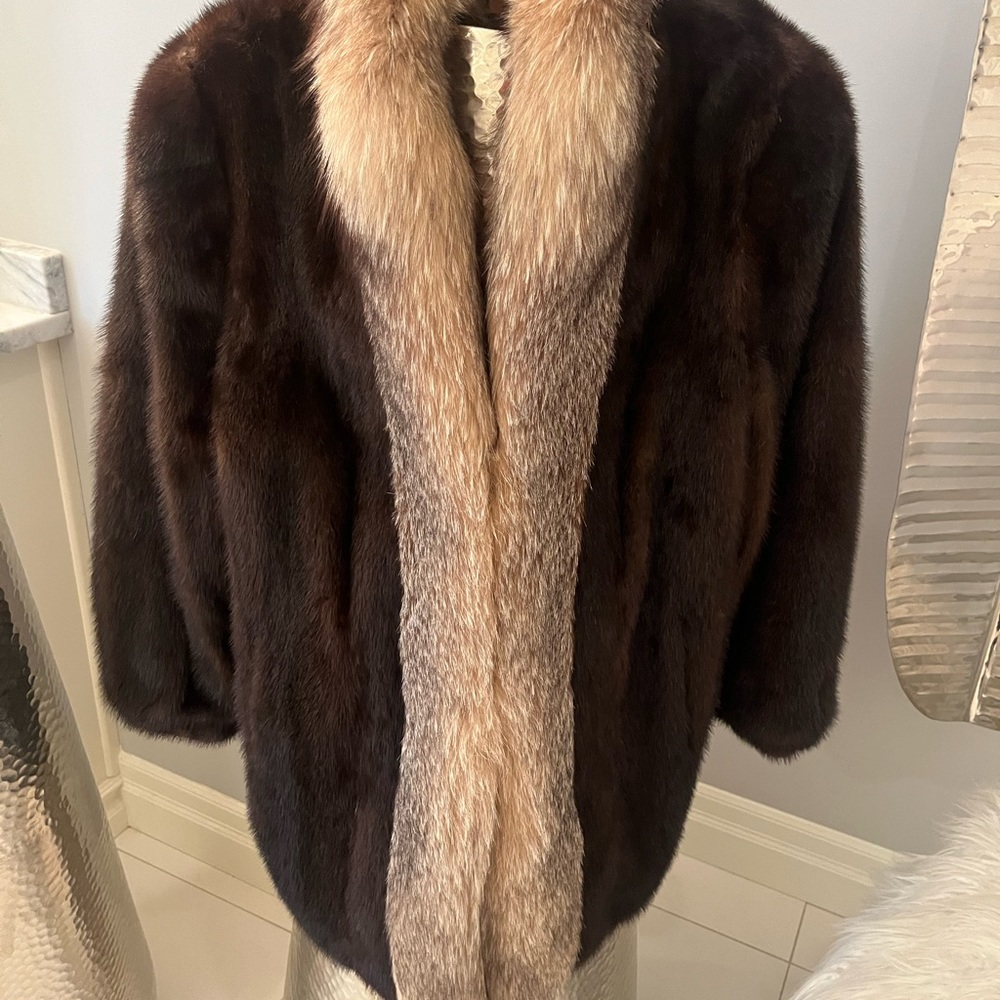 COPY - COPY - Vintage 90s tuxedo style mink and fox size large walking length j…